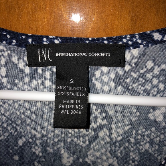 Dress - Picture 3 of 6